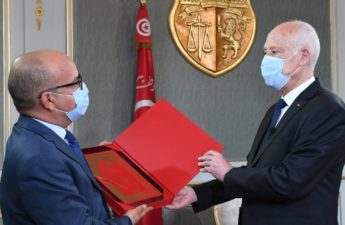 يوسف بوزاخر رئيس المجلس الأعلى للقضاء مع قيس سعيّد