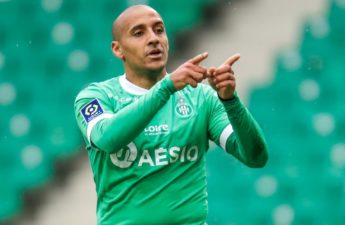 اللاعب الدولي التونسي وهبي الخزري
