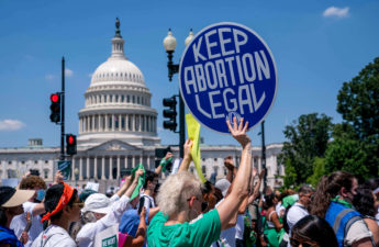 المحكمة العليا الأميركية حق الإجهاض