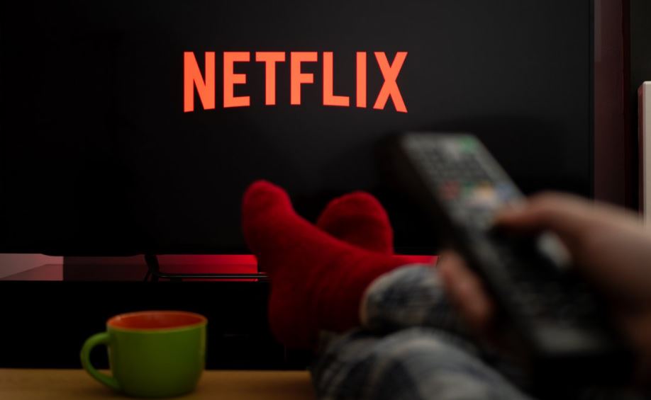 منصة بث الأفلام عبر الإنترنت نتفليكس