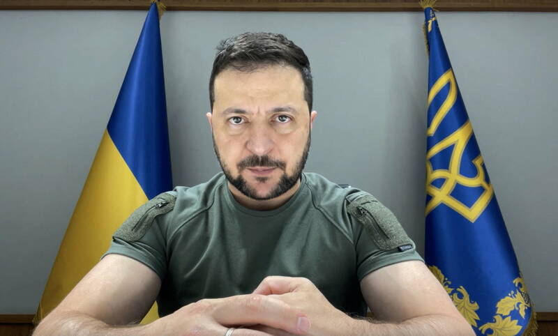 الرئيس الأوكراني فولودومير زيلينسكي