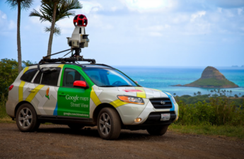 خدمة Street View التي ابتكرها لاري بايج، المشارك في تأسيس غوغل