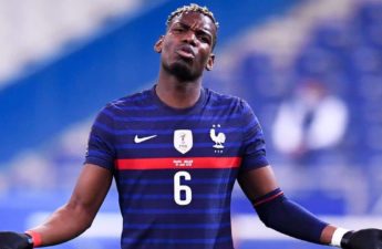 لاعب الوسط الفرنسي بول بوغبا