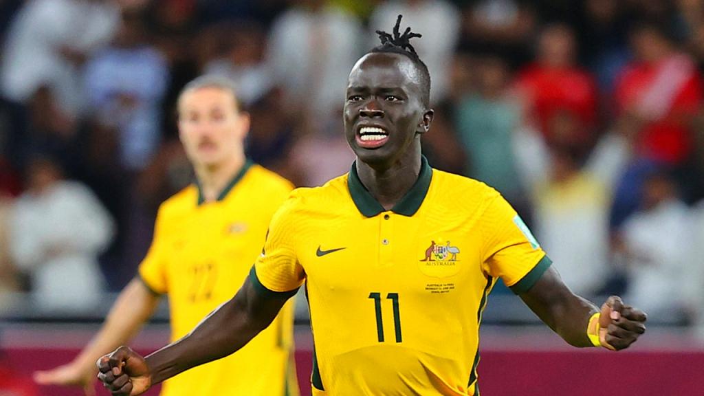 أوير مابيل لاعب منتخب أستراليا