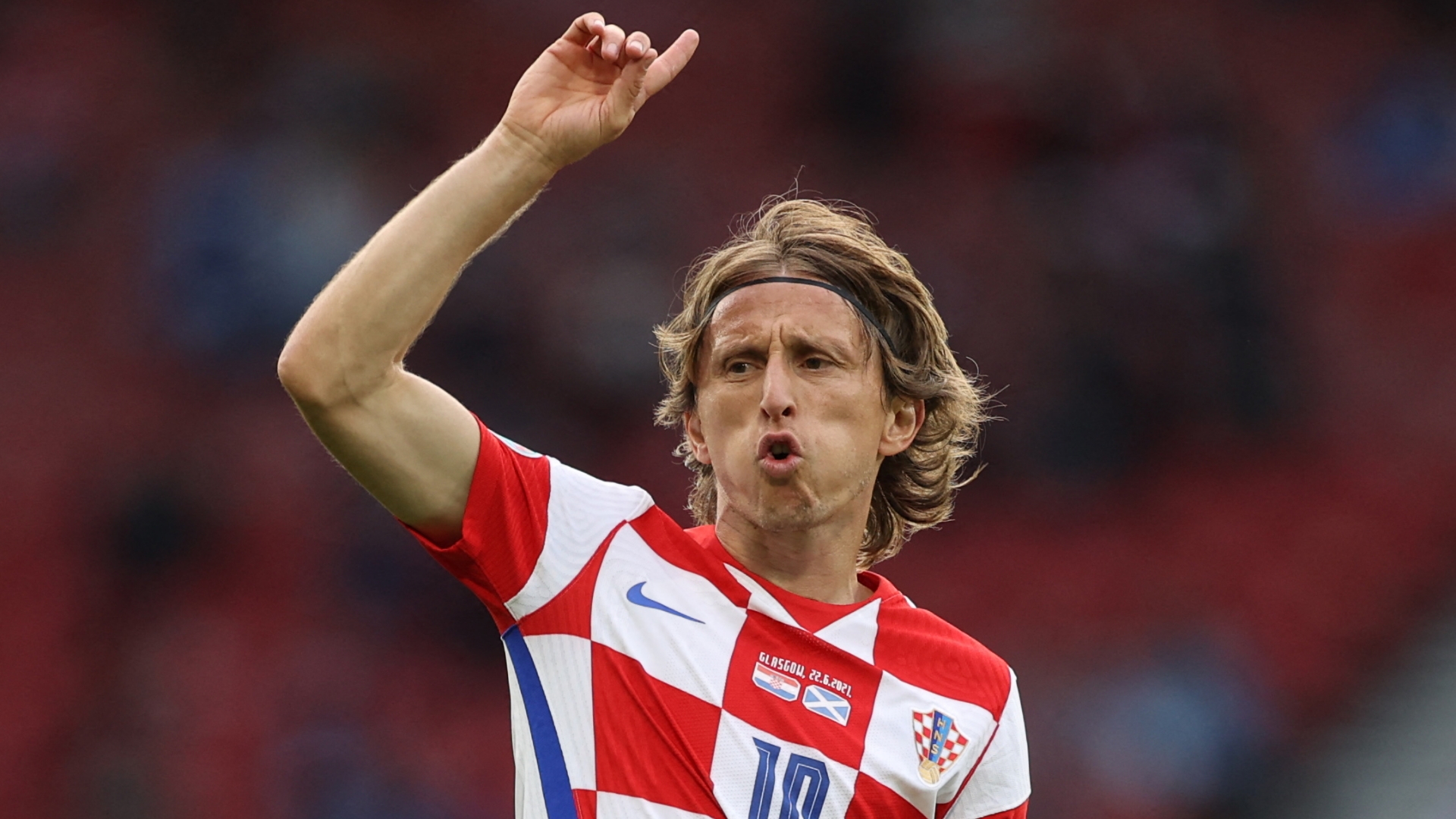 لاعب الوسط الدولي الكرواتي لوكا مودريتش