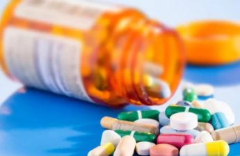 علاج الاكتئاب بالمخدرات المهلوِسَة