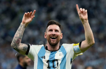 ليونيل ميسي قائد منتخب الأرجنتين
