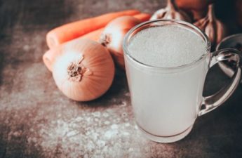 العلاج بمشروب البصل المنتشر في تيك توك