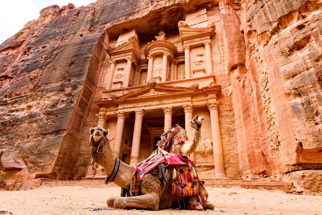 آثار البتراء بجنوب الأردن