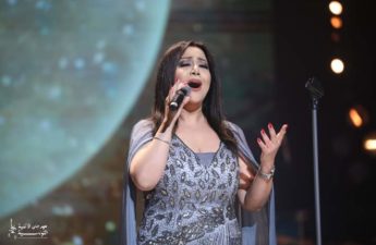 النجمة التونسية يسرا محنوش