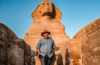 عالم الآثار المصري البارز زاهي حواس