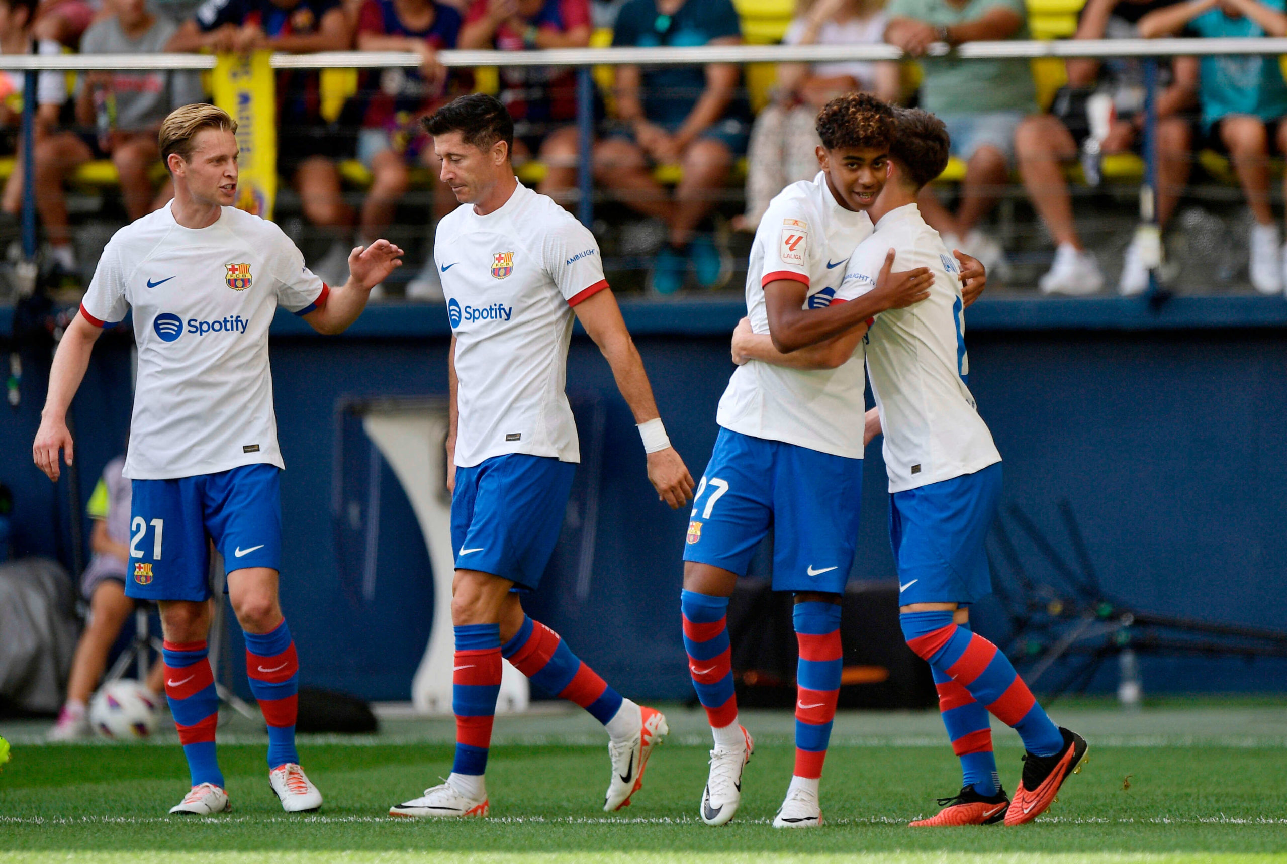 برشلونة يعود بالفوز من ملعب فياريال