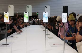 آبل تكشف عن iPhone 15