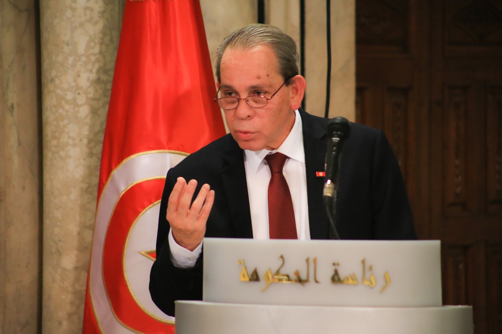 رئيس الحكومة أحمد الحشاني