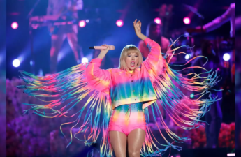 الفليم الوثائقى الموسيقى Taylor Swift: The Eras Tour