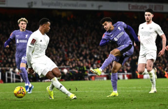 ليفربول يقصي أرسنال من كأس إنجلتر