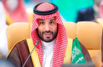 السعودية ستفتح أول متجر للمشروبات الكحولية