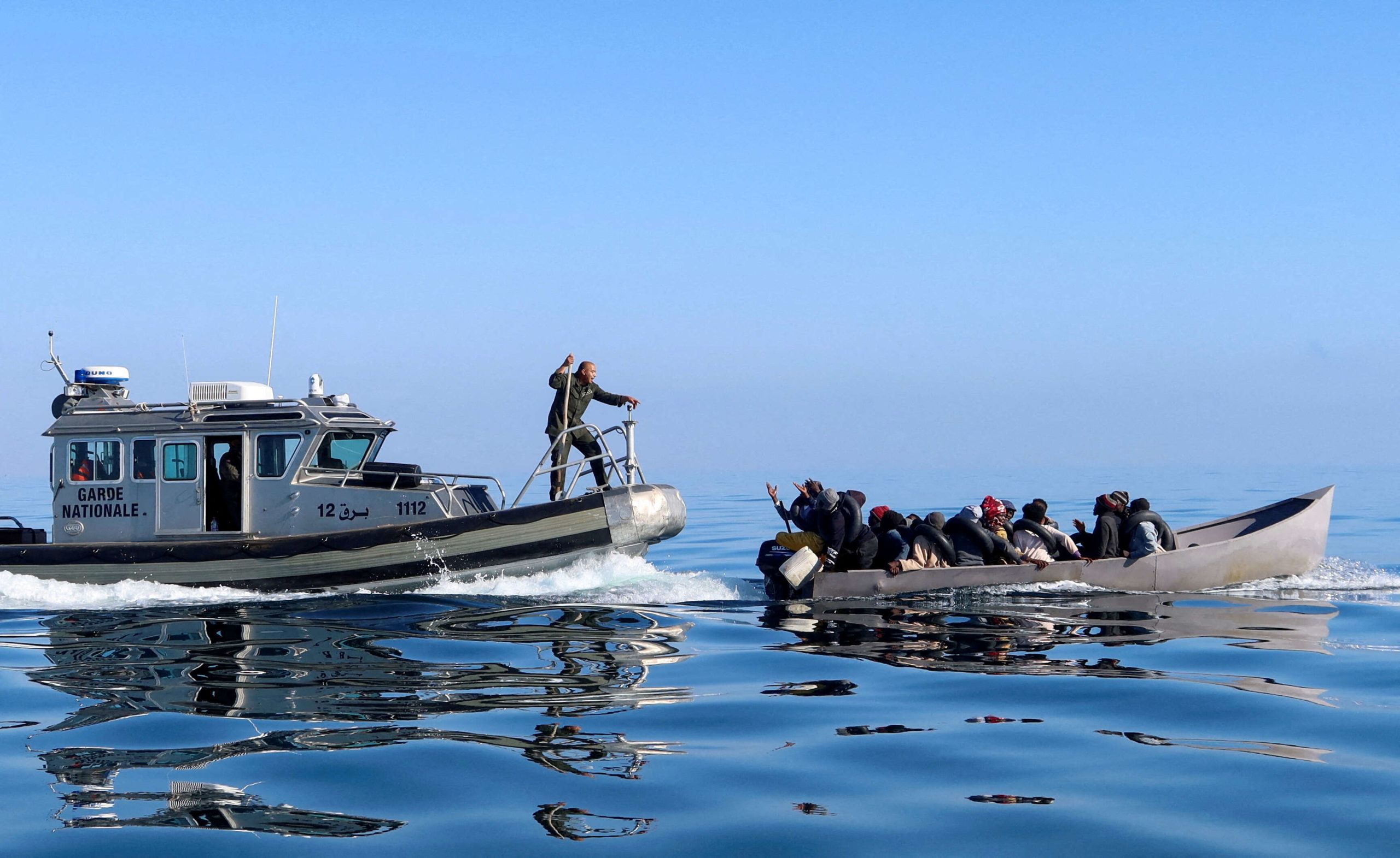 الحرس الوطني ينقذ مهاجرين أفارقة قبالة سواحل تونس