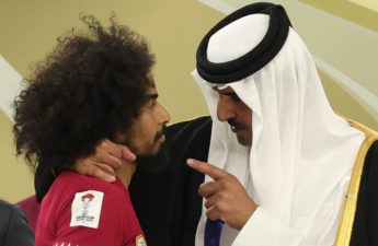 أكرم عفيف مع تميم أمير قطر