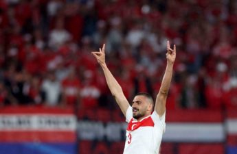 المدافع التركي مريح ديميرال