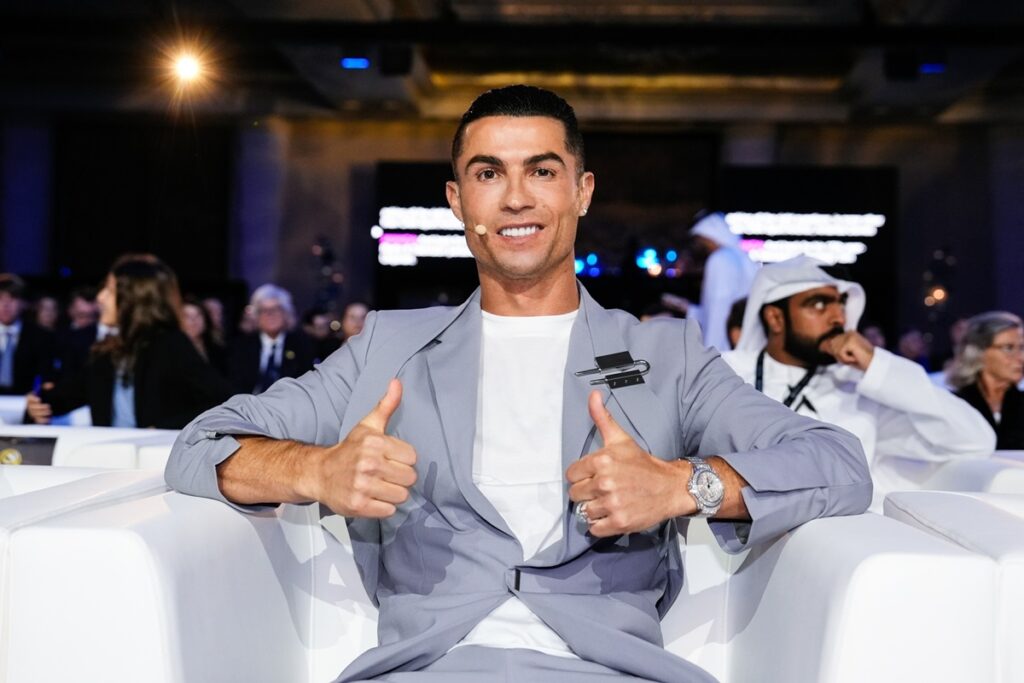 الأسطورة البرتغالي كريستيانو رونالدو