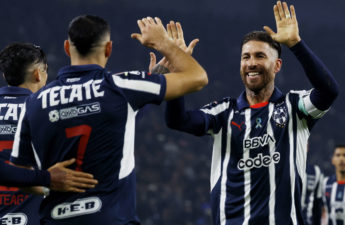 خاض المدافع المخضرم الإسباني سيرجيو راموس مباراته الأولى في الدوري المكسيكي
