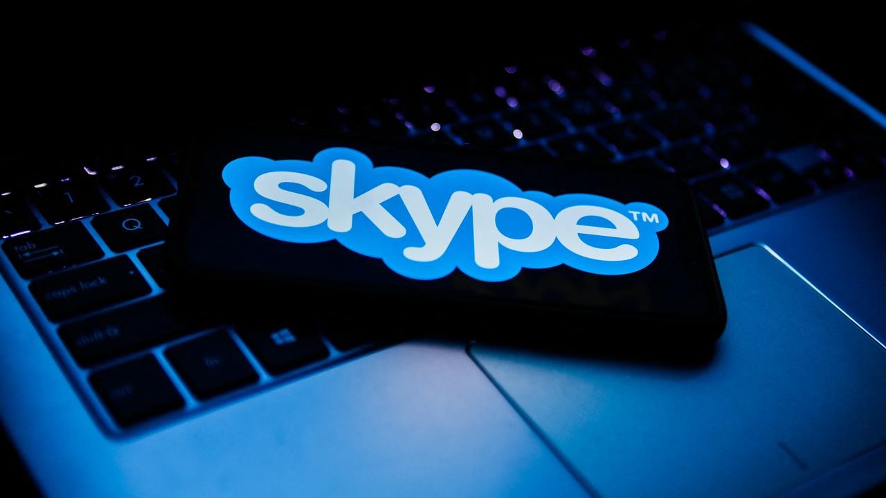 منصة Skype التي كانت رائدة في خدمات الاتصالات عبر الإنترنت
