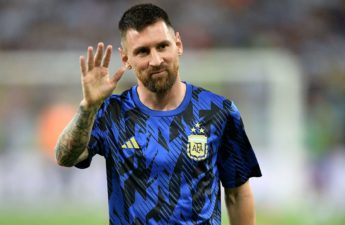 يغيب النجم ليونيل ميسي عن تشكيلة المنتخب الأرجنتيني