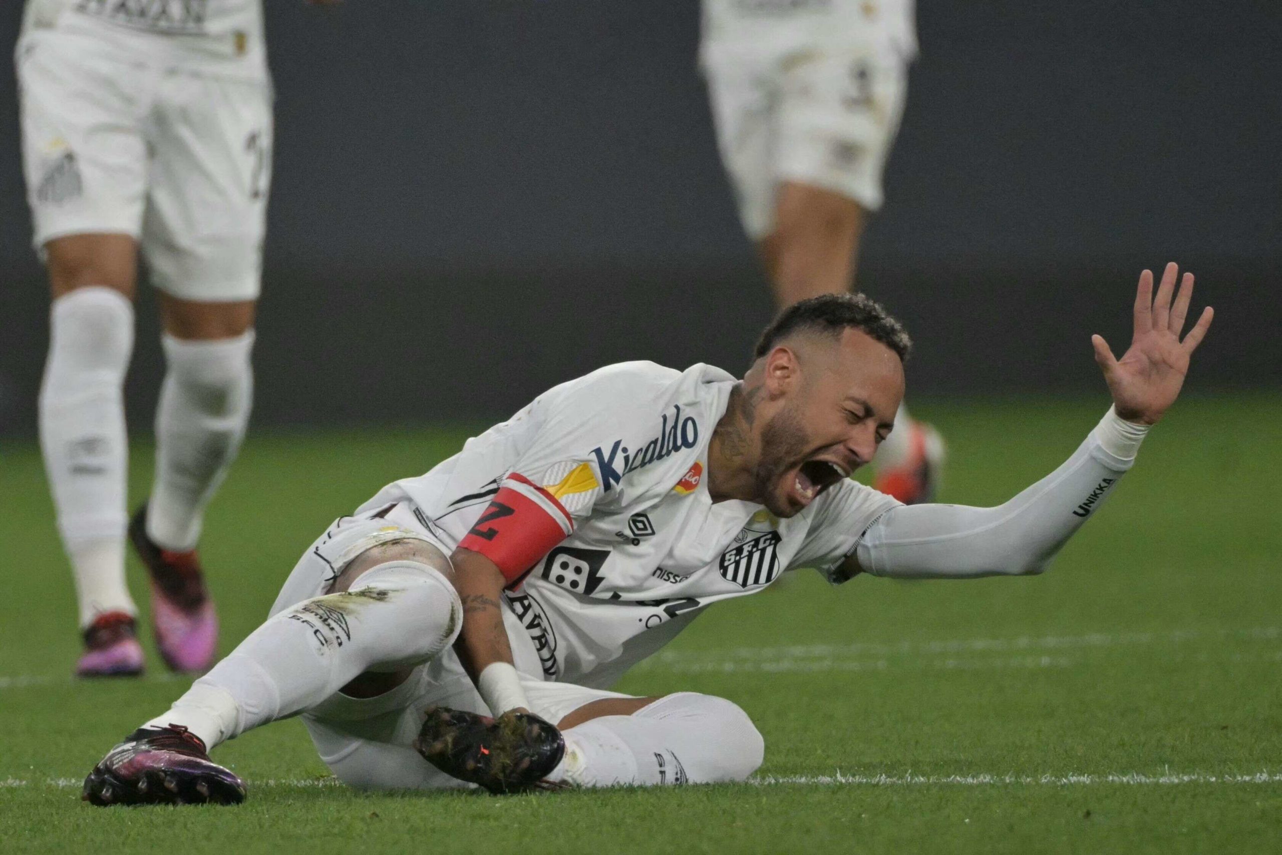 يغيب نيمار عن المنتخب البرازيلي