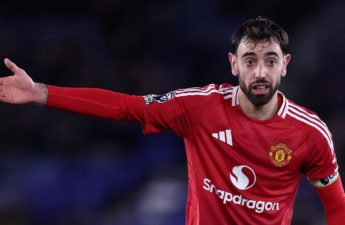 لاعب الوسط البرتغالي برونو فرنانديش