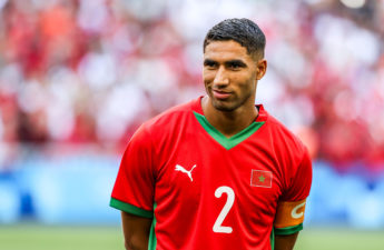 الظهير الدولي المغربي أشرف حكيمي