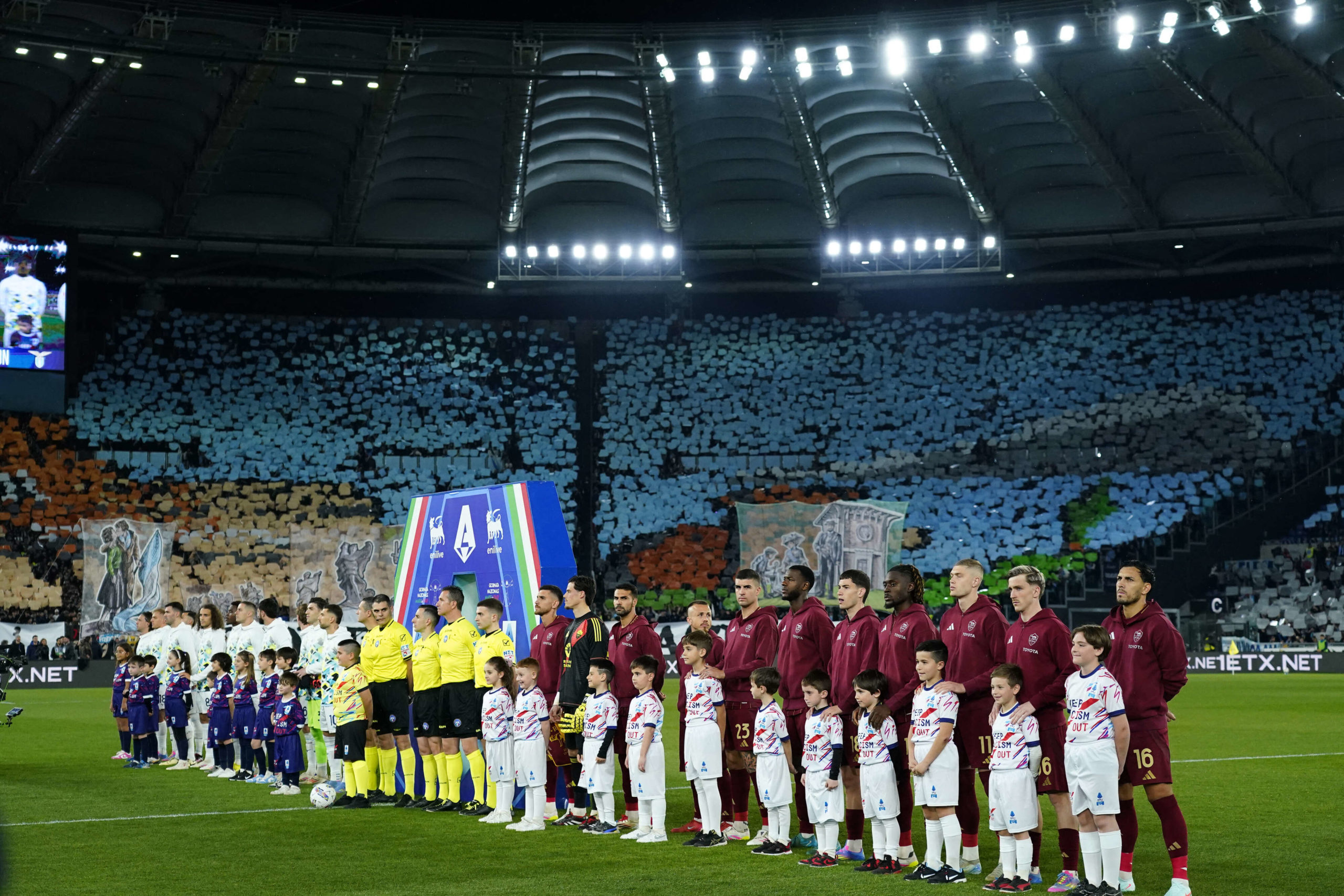 مباراة روما أمام مضيفه لازيو في دوري الدرجة الأولى الإيطالي