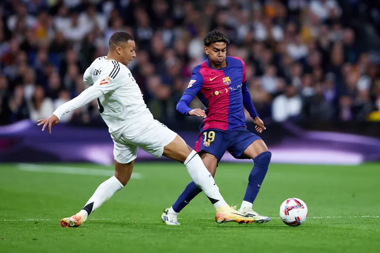 مبابي وجمال في الكلاسيكو