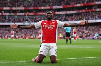 لاعب الارتكاز توماس بارتي