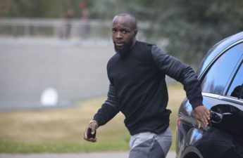 اللاعب الدولي الفرنسي السابق لاسانا ديارا