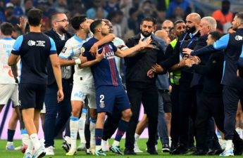أشرف حكيمي في مناوشة جماهير أولمبيك مرسيليا