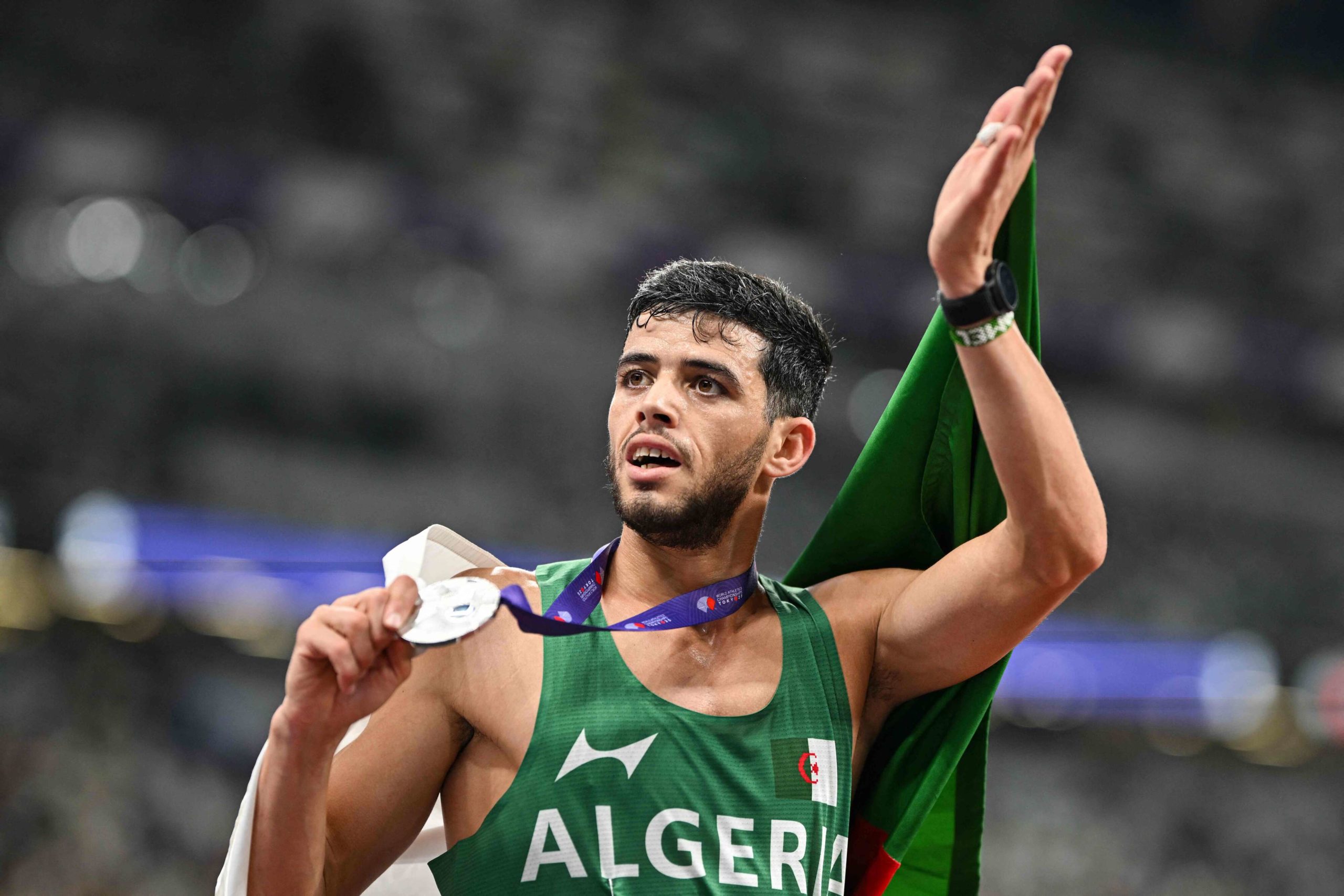 الجزائري جمال سجاتي صاحب فضية سباق 800 م