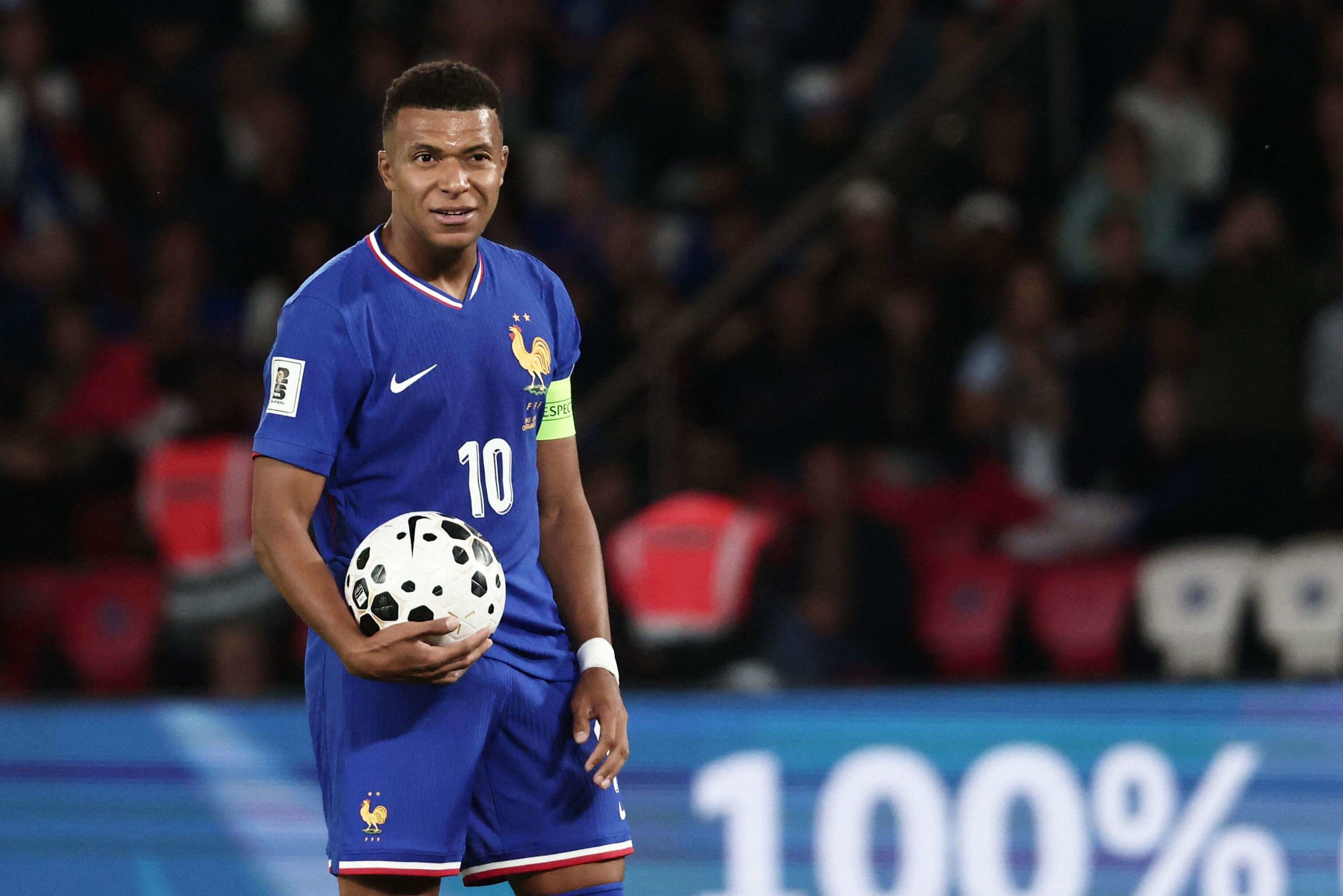 كيليان مبابي قائد منتخب فرنسا