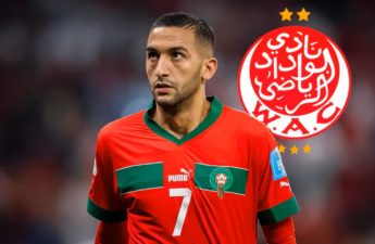 لاعب الوسط المهاجم الدولي حكيم زياش