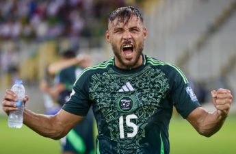 يوسف البلايلس لاعب الترجي ومنتخب الجزائر