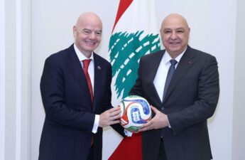 حصول جياني إنفانتينو رئيس الاتحاد الدولي لكرة القدم (الفيفا) على الجنسية اللبنانية