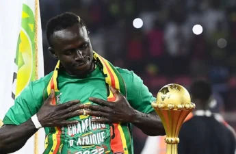 نجم المنتخب السنغالي لكرة القدم ومهاجمه ساديو مانيه