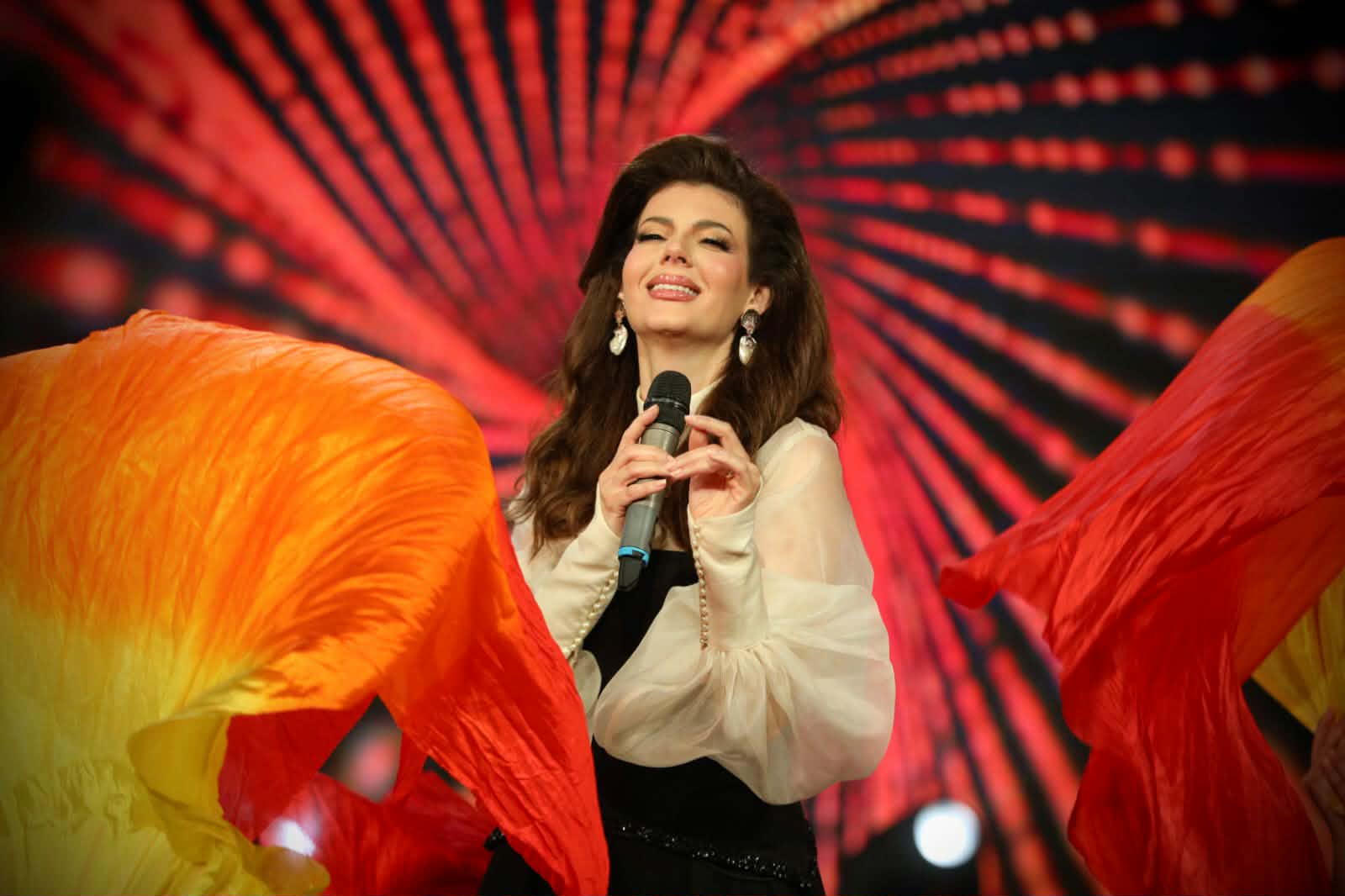 الفنانة بهاء الكافي