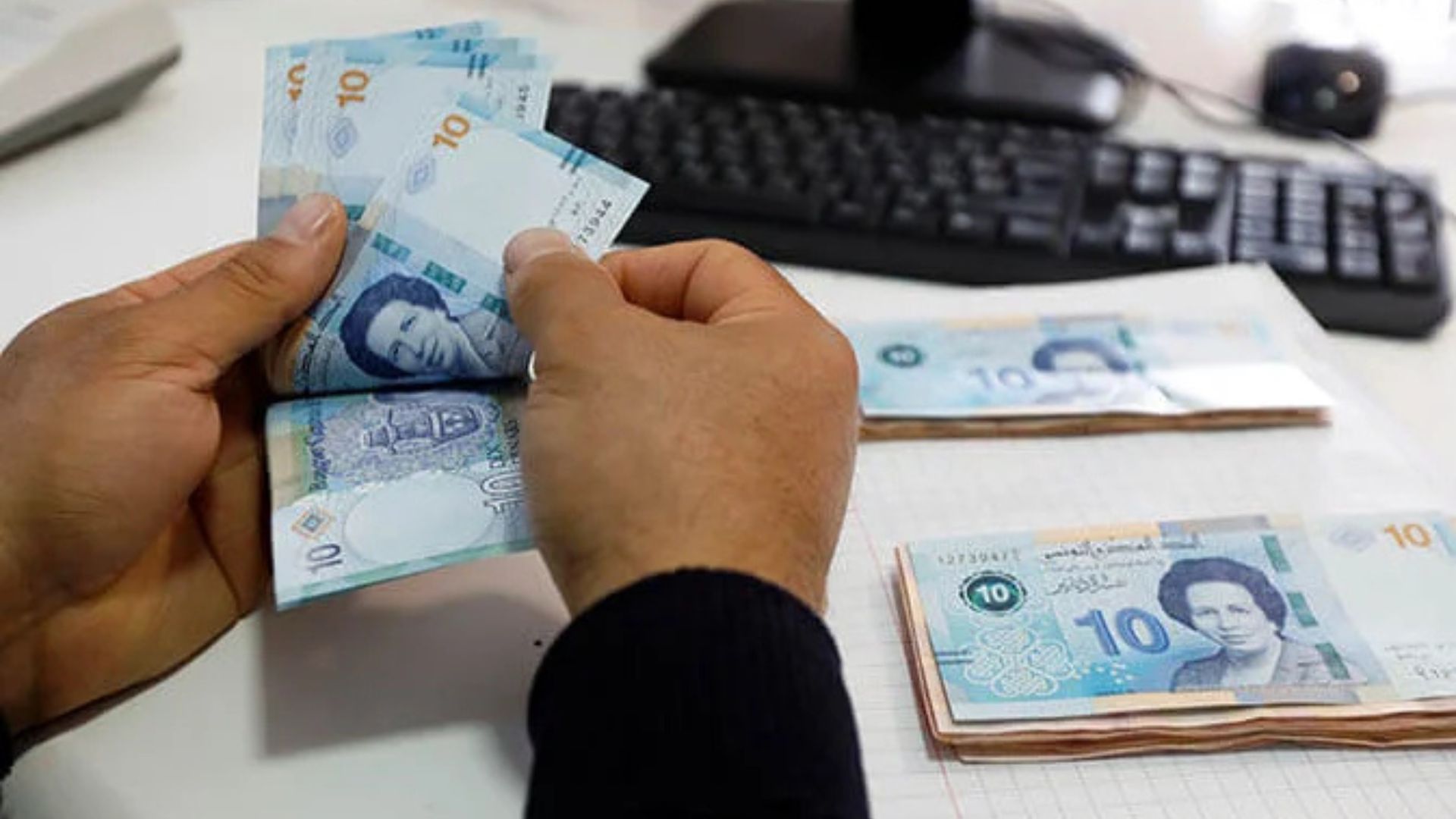 الأجور في القطاعين العام والخاص في تونس
