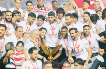 النادي الإفريقي يحتفل بتتويجه