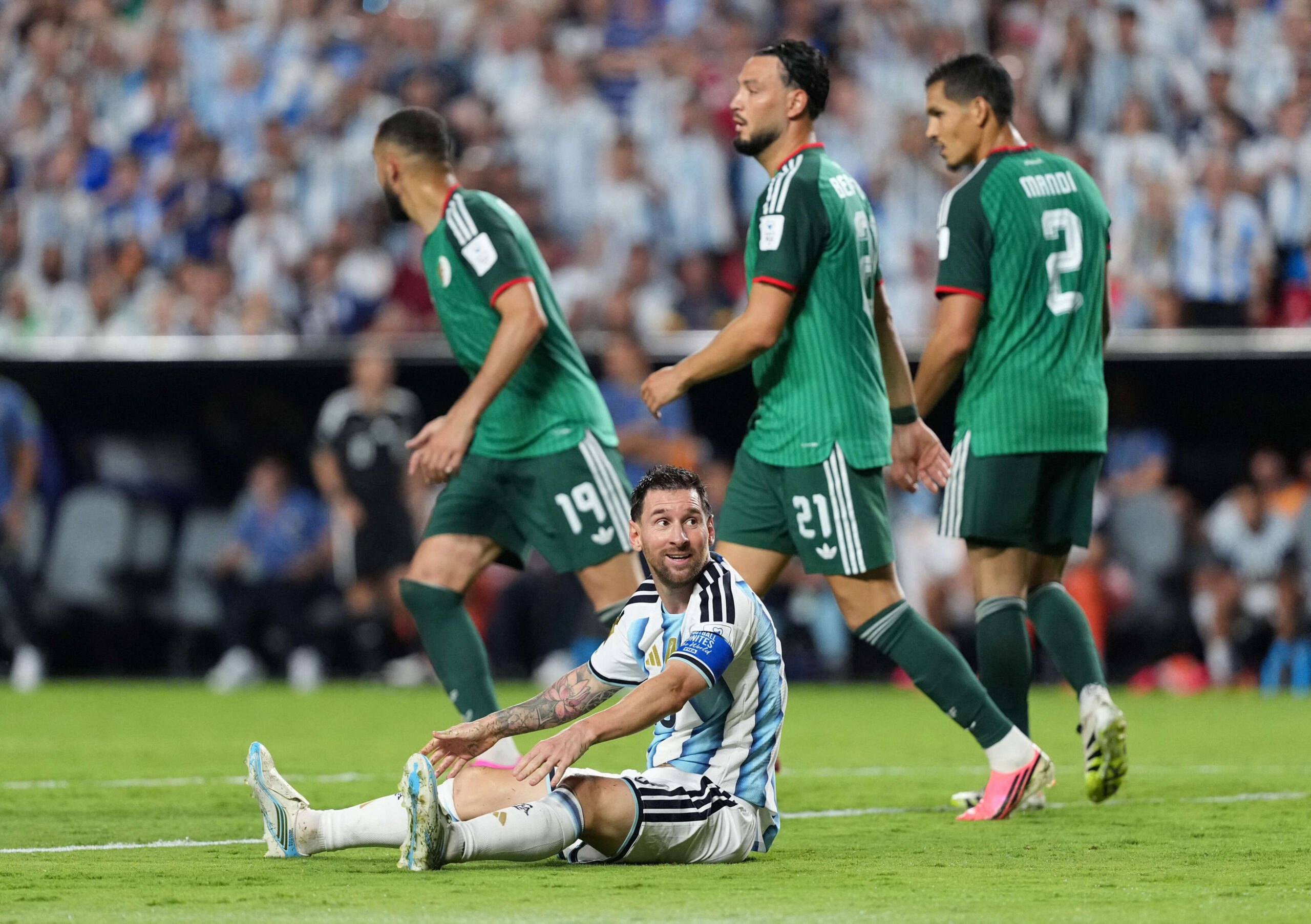 سقوط "محاربي الصحراء" المؤلم بثلاثية نظيفة أمام منتخب الأرجنتين حامل اللقب