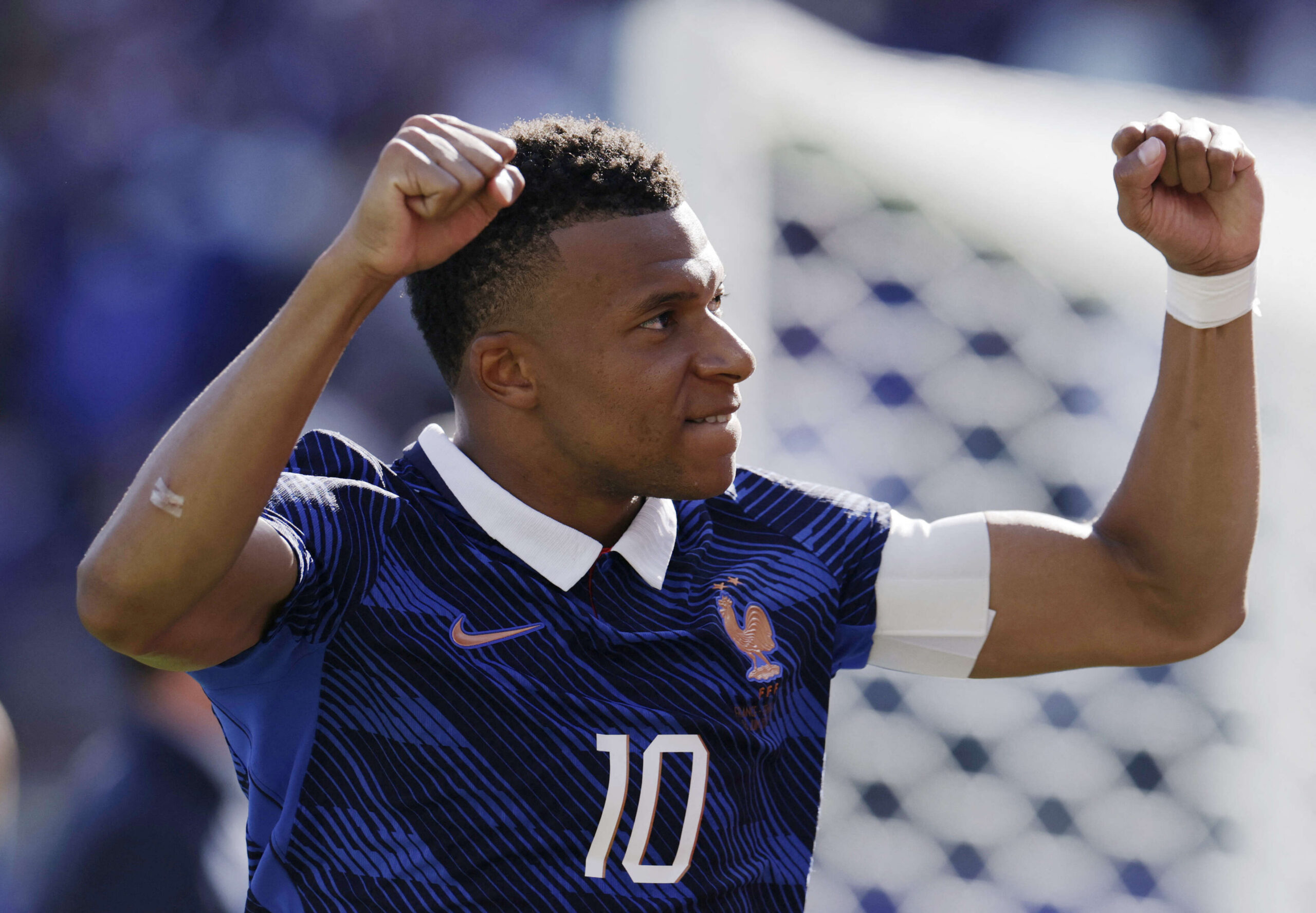 حطم كيليان مبابي الرقم القياسي لعدد الأهداف مع منتخب فرنسا