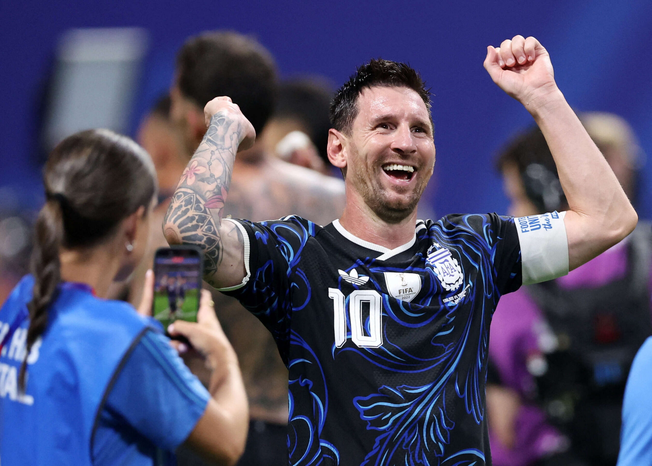 الأسطورة ليونيل ميسي، قائد منتخب الأرجنتين